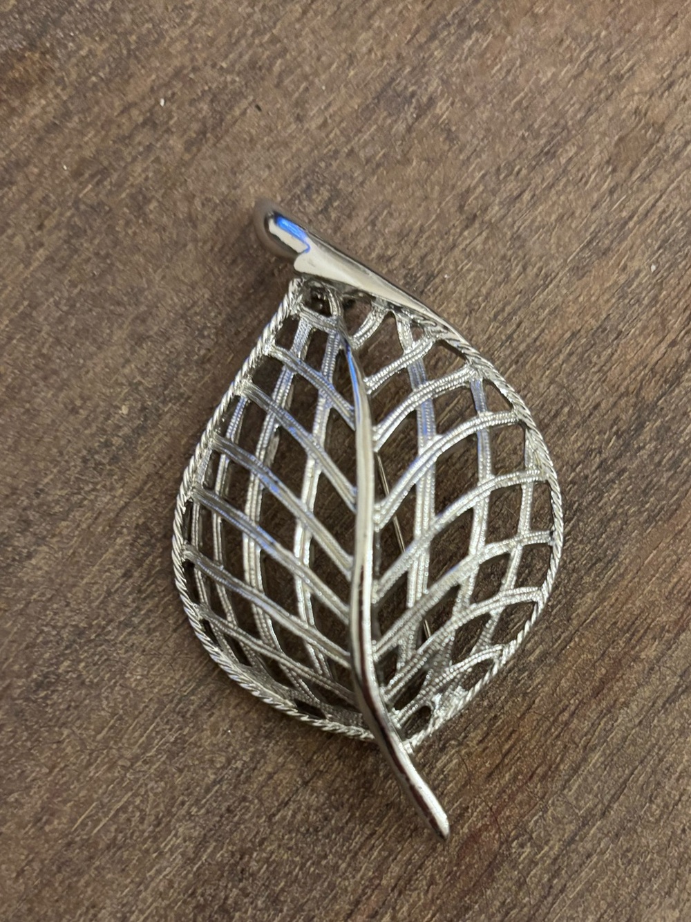 Sarah Coventry Silver Leaf Lattice Brooch